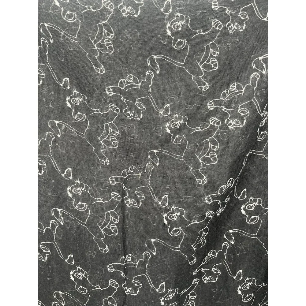 Disney Loungefly The Lion King Simba Black White Infinity Scarf - Picture 2 of 4